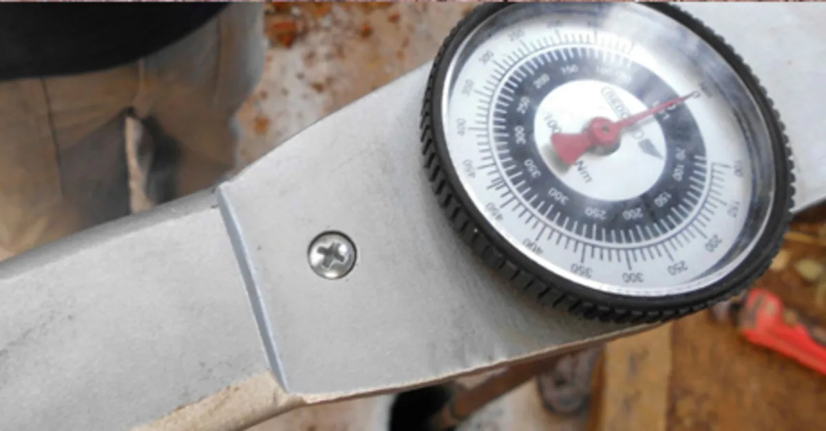 Torquímetro utilizado na medição de torque durante ensaio SPT-T